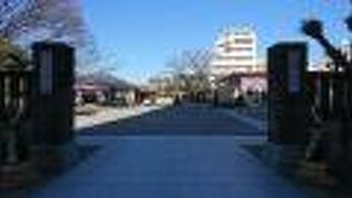 深川散策では参拝しておきたい寺院のひとつ