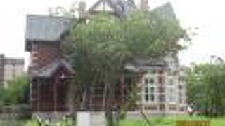 おしゃれでかわいい建物です