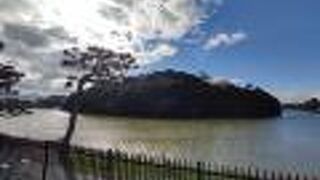 簡単な展望台が整備されています。