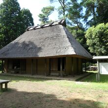 大きくは見えないでしょう？でも中は広いんです！