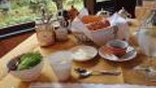 ゆっくりと朝食タイム