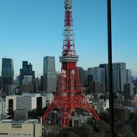 最上階のスカイラウンジからの東京タワー