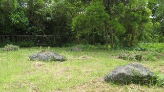 旧石器時代の石器や土器が発見された