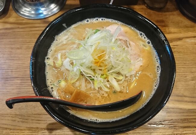 味噌ラーメンファンにおすすめ