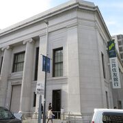 昭和6(1931)年築の現役の銀行建築物