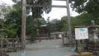 柳川の立派な神社です