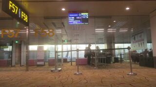 シンガポール チャンギ国際空港の保安検査
