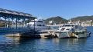 ガイドさんの詳しい話を聞き、ついに上陸！