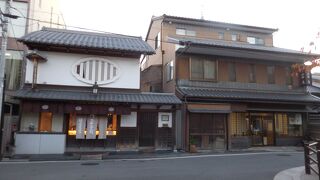 店舗のある百々町界隈は京都茶道文化の中心