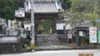 幽霊が出るお寺です