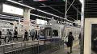 １９８５年に運行開始