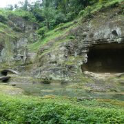 鎌倉に残る鎌倉時代唯一の庭園