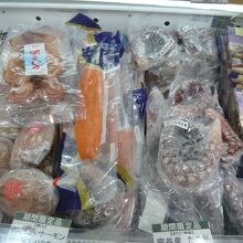 これも北海道の特産の魚介類です。お土産として人気の商品です。