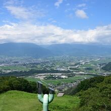 大自然のパノラマ景観を楽しめる長峰山展望台