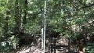 入口に鍵がかかっていました