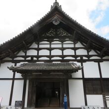 屋根に注目です