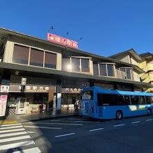 バスセンターの様子です。