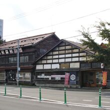 威風堂々たる北の醸造蔵元醤油屋