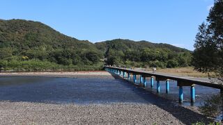 それなりに観光地ですが、一見の価値あり。