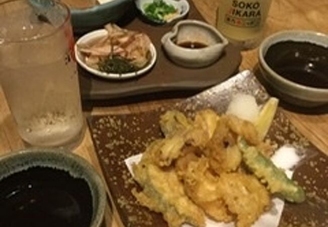 海岸通りのお洒落な居酒屋