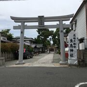 歴史ある神社