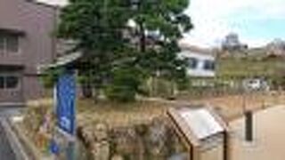 三方ヶ原の戦いのとき、戻ってきた家康が休んだところ