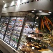 東京駅のグランスタの中にあるお惣菜の専門店