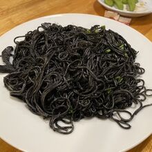 イカ墨そーめん