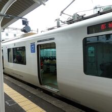 都城駅にて到着した列車を撮影