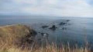 殺伐とした海岸の風景を味わいたい時に