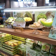 EXPASA海老名(下り) ショッピングコーナー