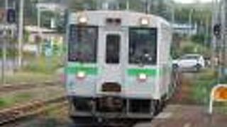 普通列車のお客さんは少ないです