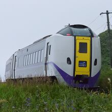 根室本線を走る特急とかち