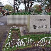 散歩がてら来園されている風な方も多かった