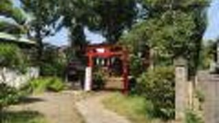 源頼朝が、鶴岡八幡宮をこの場所から現在の場所へ移した