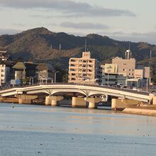 宍道湖にかかる橋