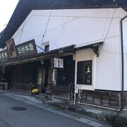 趣のある建物の造り酒屋・志賀高原IPAビールも豊富でした。