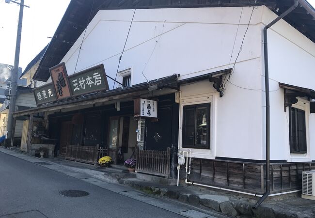 趣のある建物の造り酒屋・志賀高原IPAビールも豊富でした。