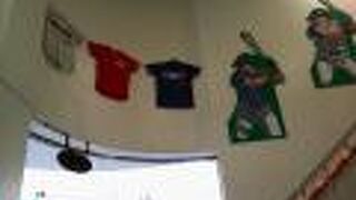 新仲見世近く、「ボールジャッジ」など面白い機能が魅力のバッティングセンター