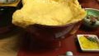 京都人はほとんど知っている人気の鰻のお店です。