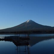 富士五湖の中で大きさは2番目ですが外周は一番長い湖です