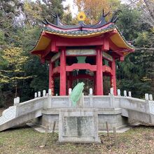 お寺の近くに台湾亭があります。