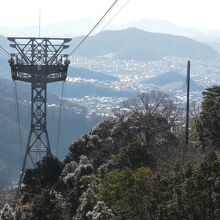 途中、姫路の街が見える