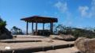 瀬戸内海に浮かぶ小島と海が絶景