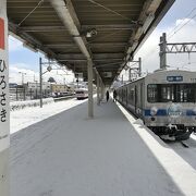 長閑な津軽平野を走る弘南鉄道弘南線