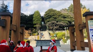 宇都宮市最大の神社、創建は1600年ほど昔で宇都宮の始祖，豊城入彦命を祀る