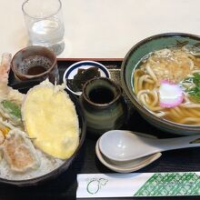 天丼・うどんセット、730円！