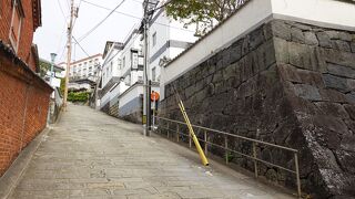 長崎らしさを実感する坂