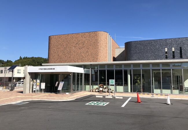 信楽焼について展示があります