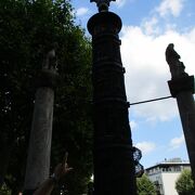 旧市街にある柱